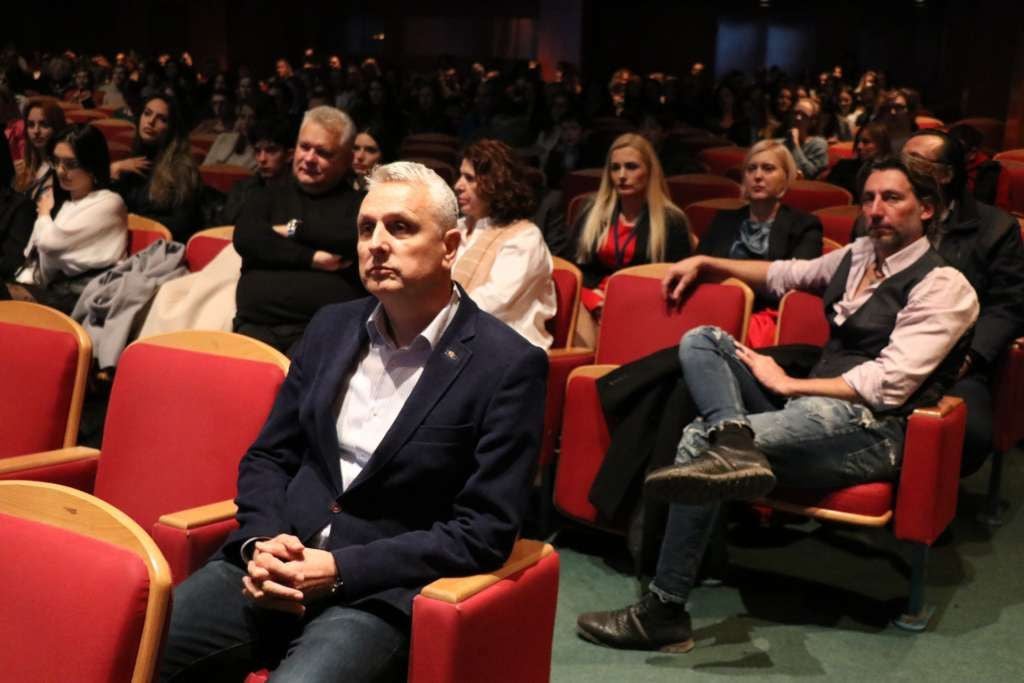foto ‘balkanikom’ započeo mostar film festival