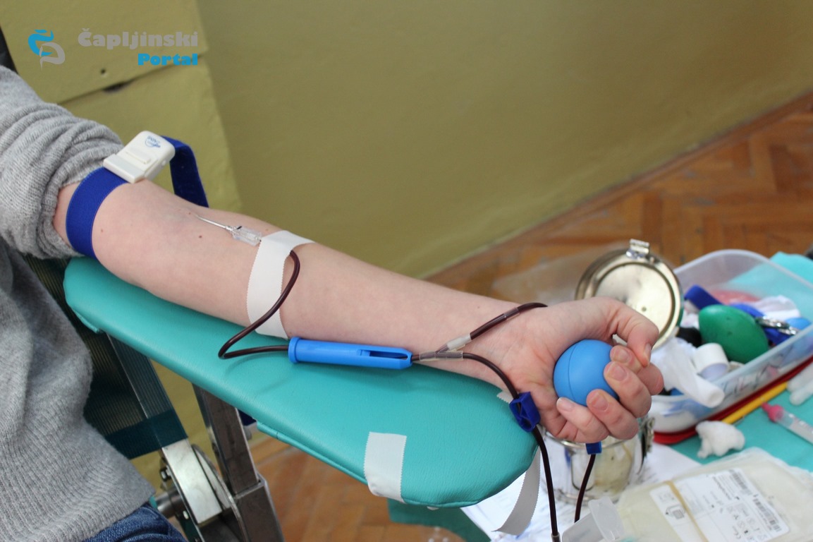 FOTO | U Čapljini prikupljene 54 doze krvi