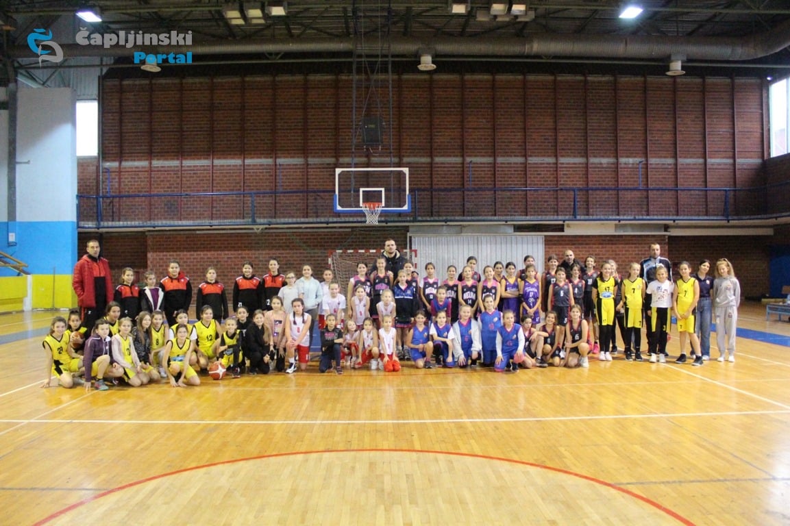 FOTO | Neumske košarkašice nastupile na Prvom Mini basket turniru u Čapljini