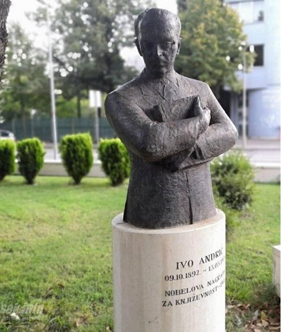10. prosinca 1961. godine Napretkovcu Ivi Andriću uručena Nobelova nagrada za književnost