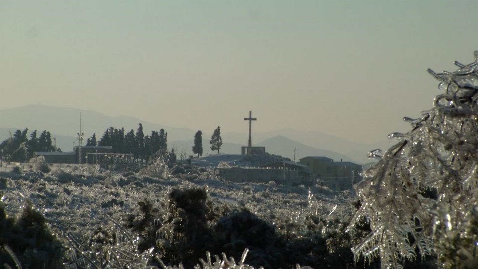 FOTO/VIDEO | Prisjetimo se nevjerojatne zime 2012. godine u Neumu – na današnji dan pad dalekovoda