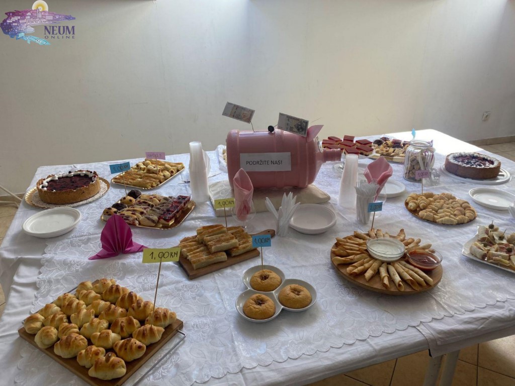 FOTO: Srednja škola Neum zanimljivim programom obilježila svoj dan