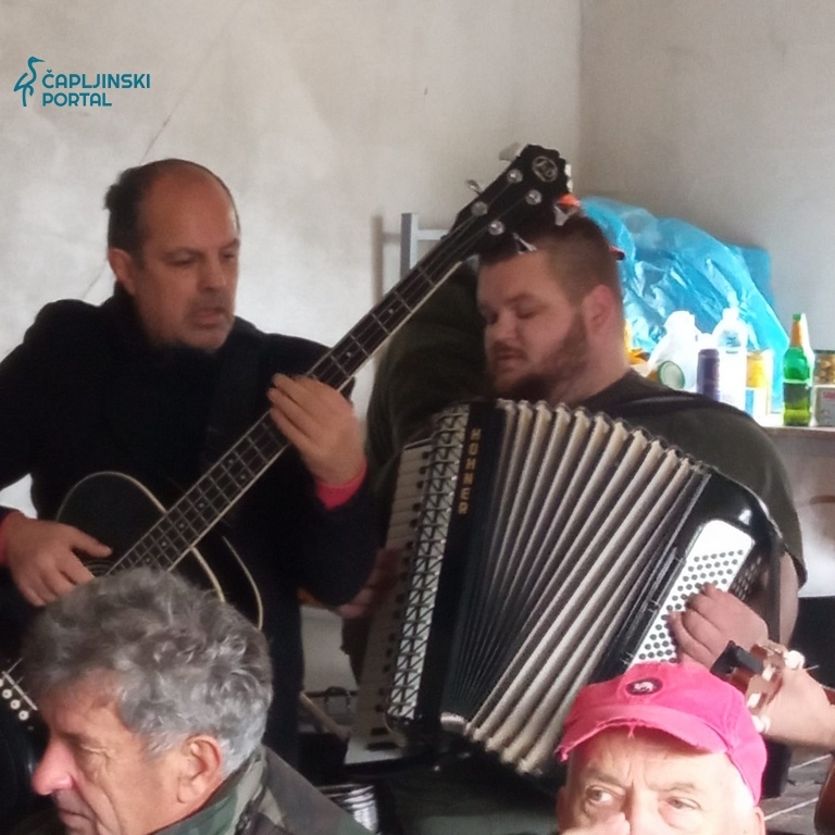 FOTO | Veliki broj lovaca se okupio i ove godine u lovu i druženju na Jasenici
