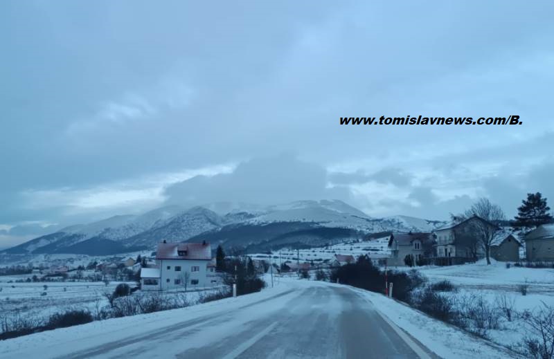 FOTO/VIDEO: DOBRO vam oblačno, snježno, vjetrovito i hladno jutro iz Tomislavgrada! FOTO/VIDEO: DOBRO vam oblačno, snježno, vjetrovito i hladno jutro iz Tomislavgrada!
