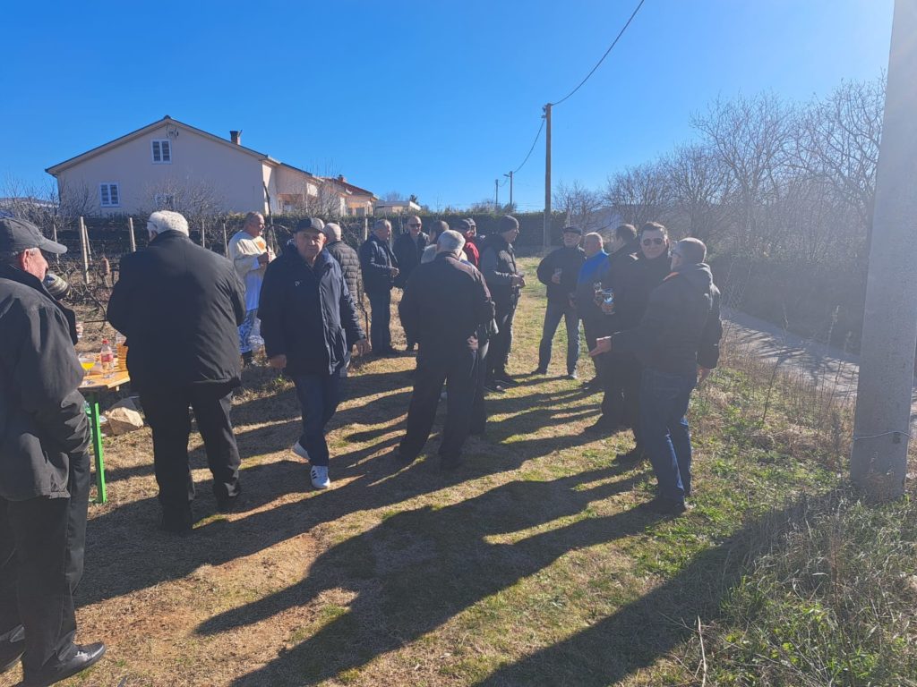 Na Buni svečano obilježen početak nove vinogradarske godine Na Buni svečano obilježen početak nove vinogradarske godine