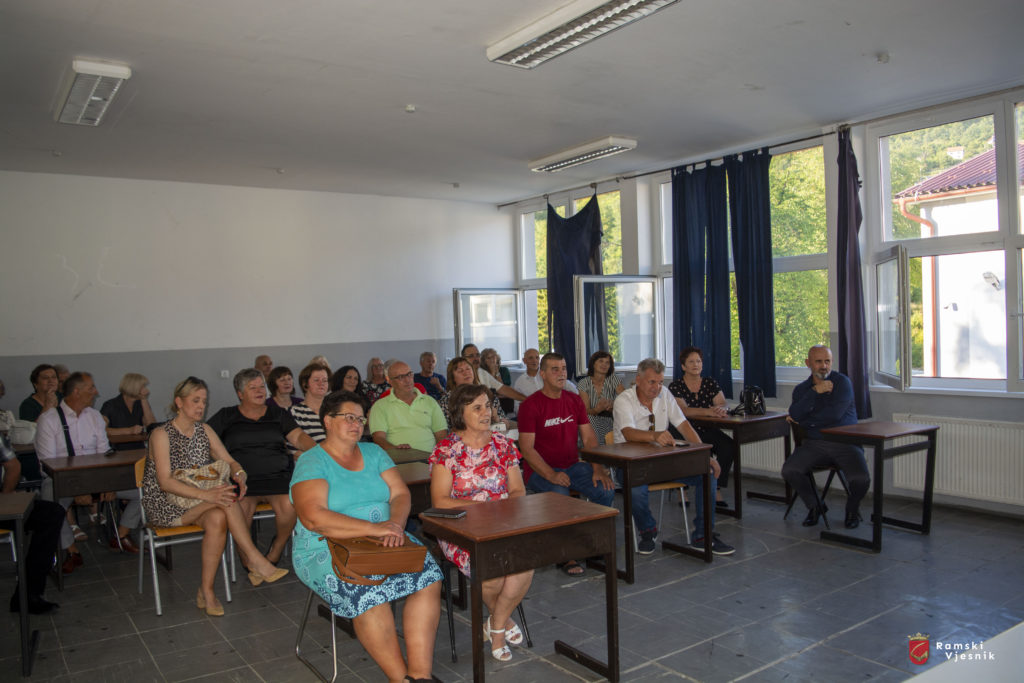40 godina od mature generacije 1983./84. Srednje škole Prozor 40 godina od mature generacije 1983./84. Srednje škole Prozor