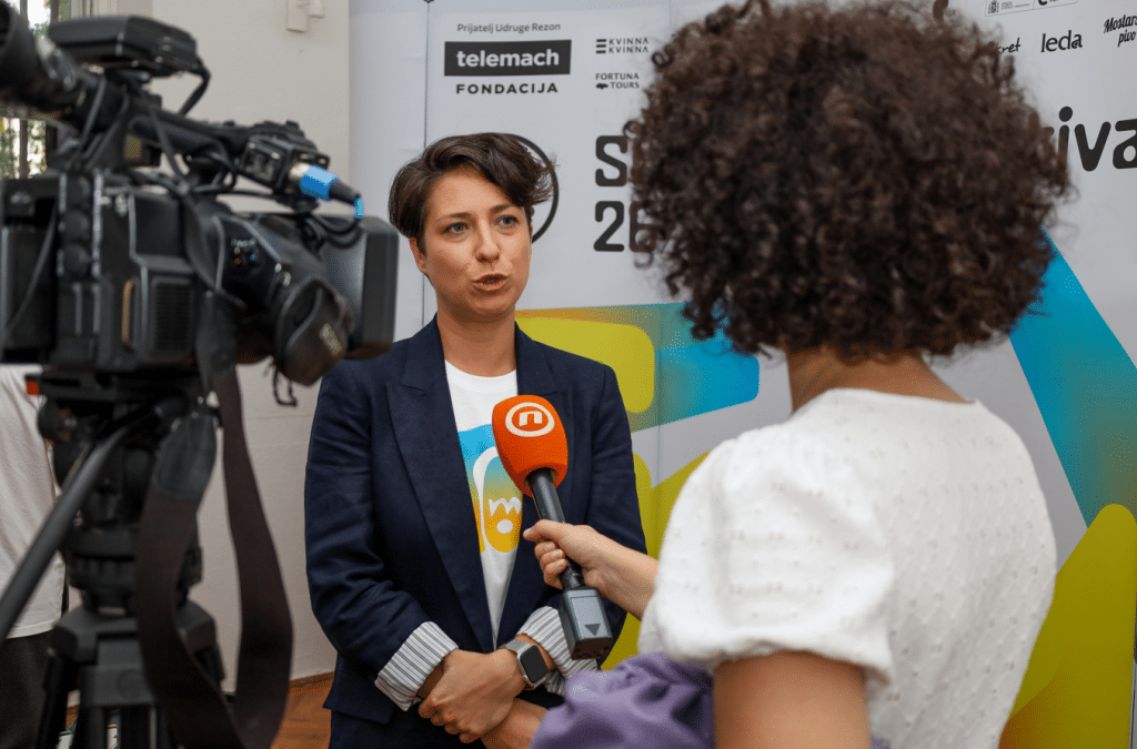 Rezon i Telemach fondacija predstavili program i zajedničke aktivnosti na Street Arts Festivalu Mostar Rezon i Telemach fondacija predstavili program i zajedničke aktivnosti na Street Arts Festivalu Mostar
